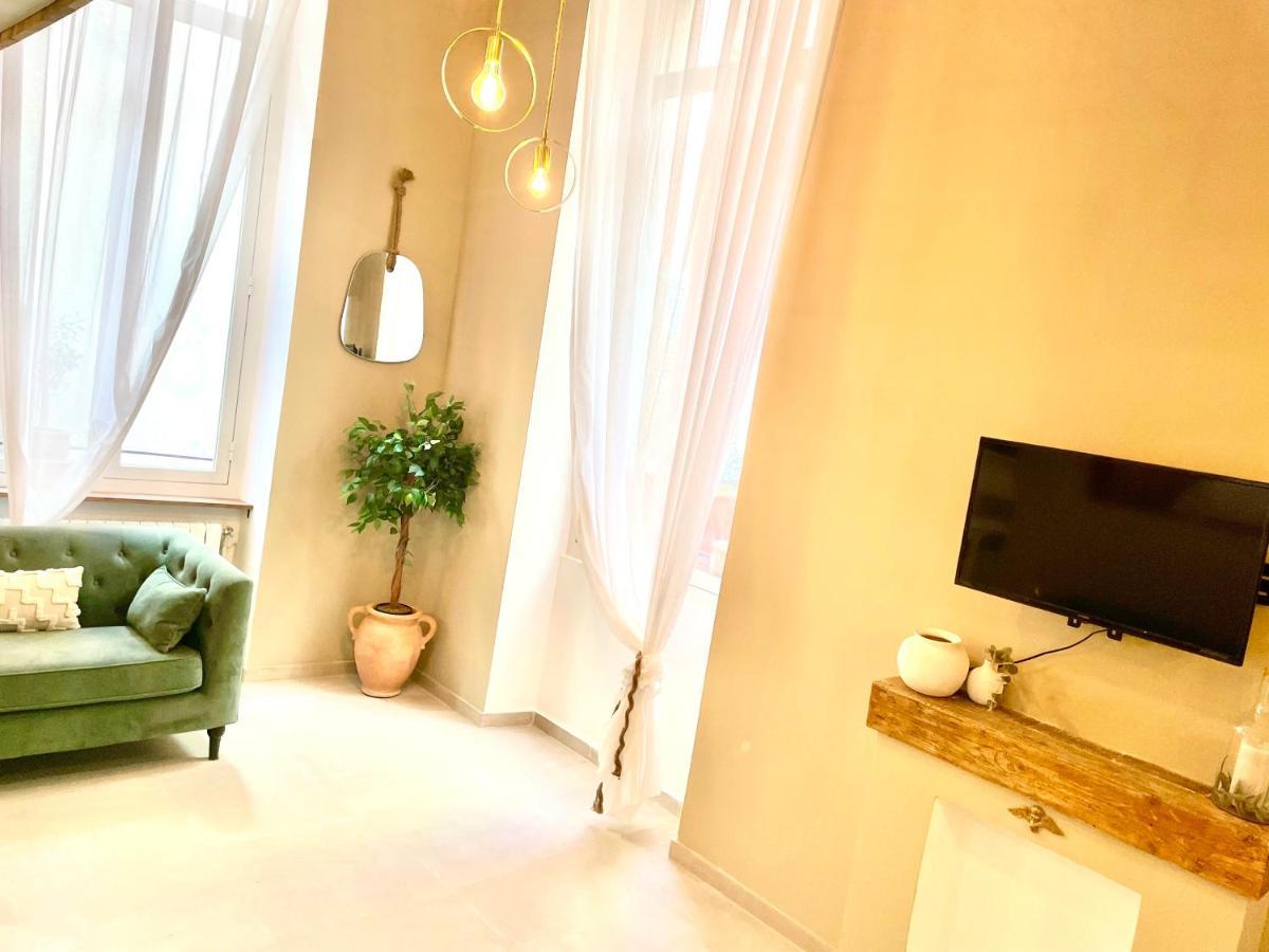 Spacious Loft, Duplex, Old Town, 3 Bedrooms - Easy Check-In Nice Eksteriør billede