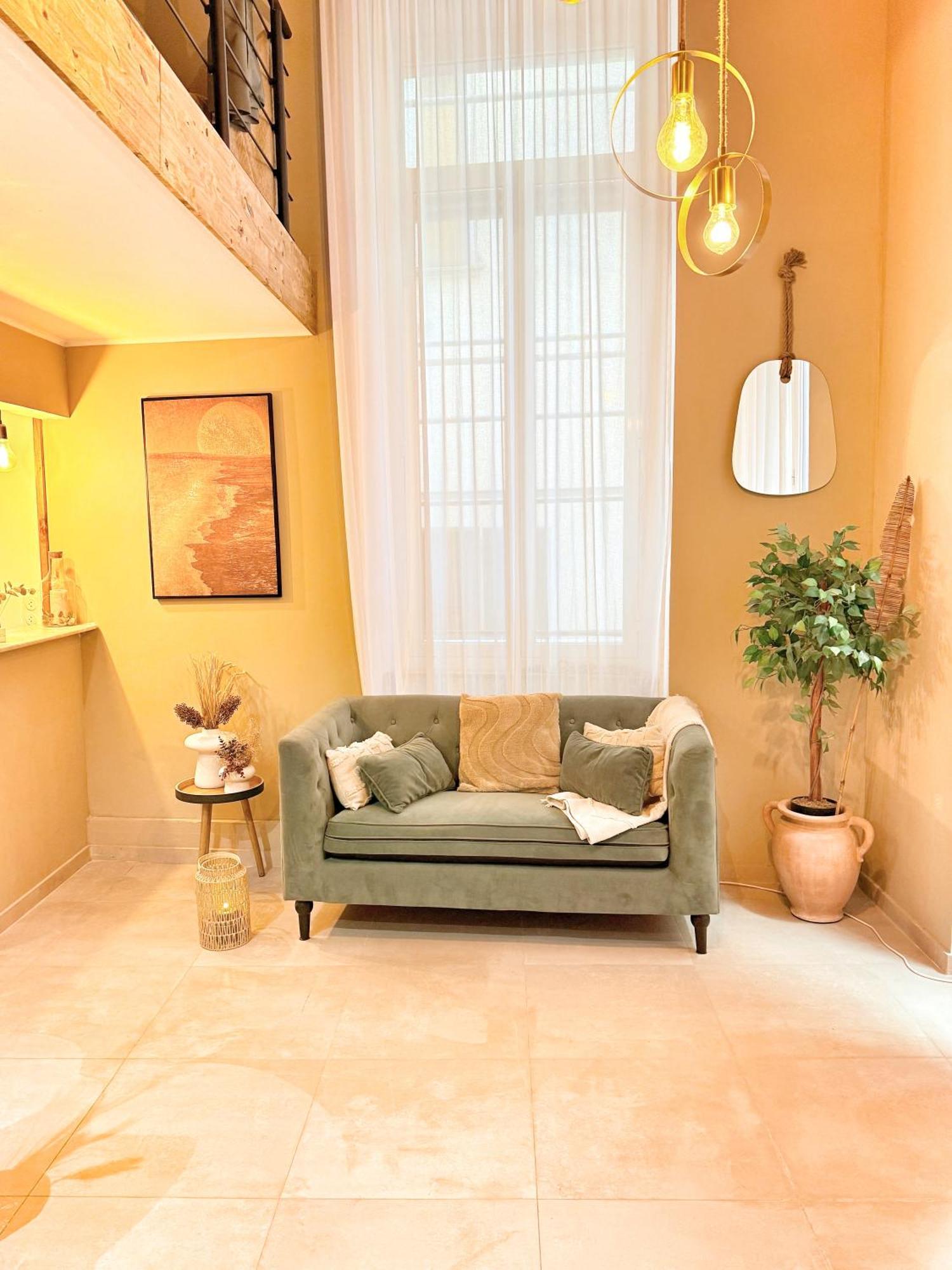 Spacious Loft, Duplex, Old Town, 3 Bedrooms - Easy Check-In Nice Eksteriør billede