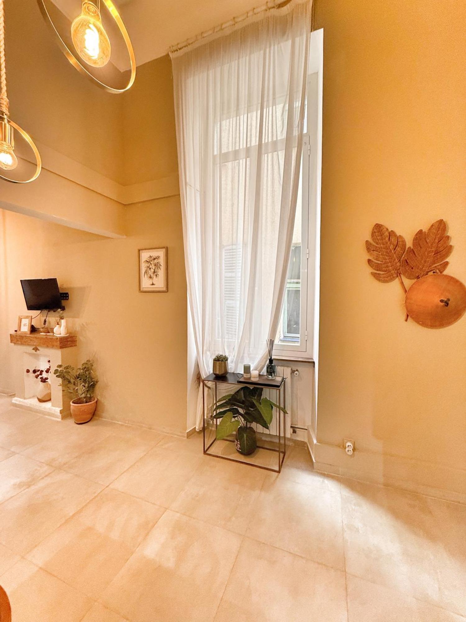Spacious Loft, Duplex, Old Town, 3 Bedrooms - Easy Check-In Nice Eksteriør billede